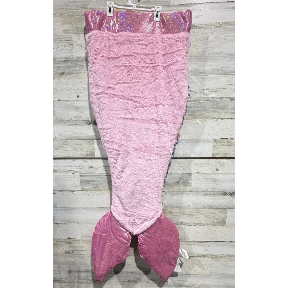 Nicole Miller Mermaid Tail Blanket Kids Shiny Pink Blue Sequin Plush Cozy EUC